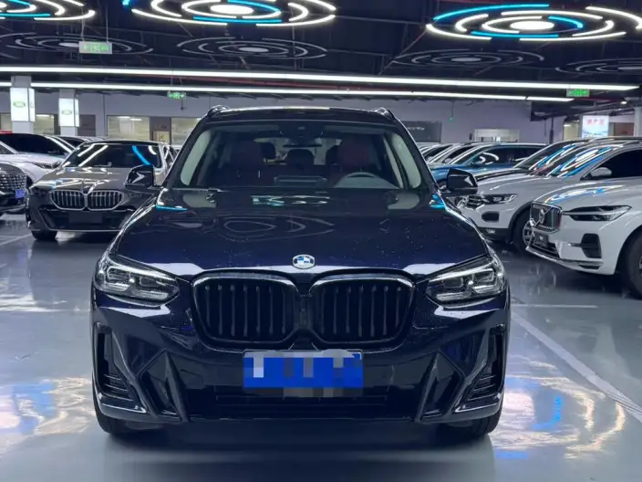 BMW X3 2022 Model xDrive30i Leading Model M Night Set – фото 2