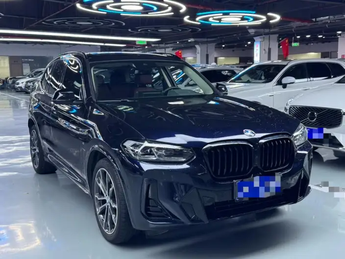 BMW X3 2022 Model xDrive30i Leading Model M Night Set – фото 3