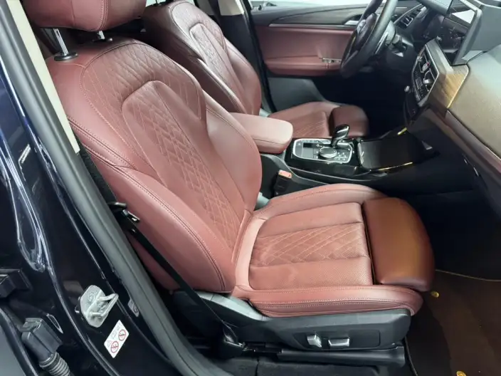 BMW X3 2022 Model xDrive30i Leading Model M Night Set – фото 7