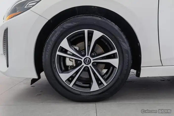 Nissan Sylphy 2023 Model 1.6L CVT Yuexiang Edition – фото 8