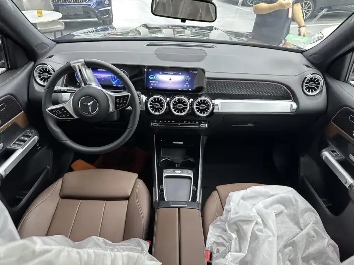 Mercedes-Benz EQB 2025 Model EQB 260 – фото 7