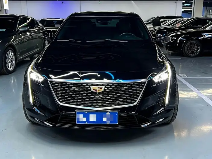 Cadillac CT6 2022 Model 28T Fashion Model