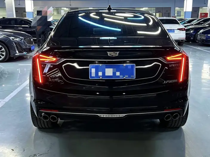 Cadillac CT6 2022 Model 28T Fashion Model – фото 5