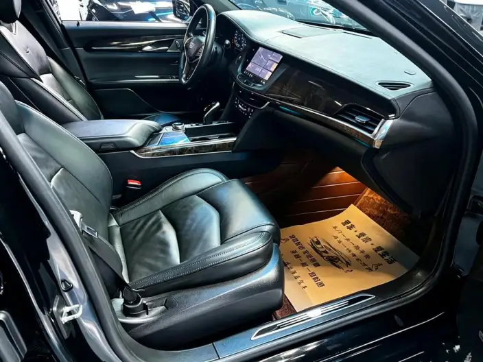 Cadillac CT6 2022 Model 28T Fashion Model – фото 7