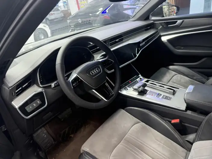 Audi A6L 2023 Model 40 TFSI Luxury Dynamic Model – фото 4