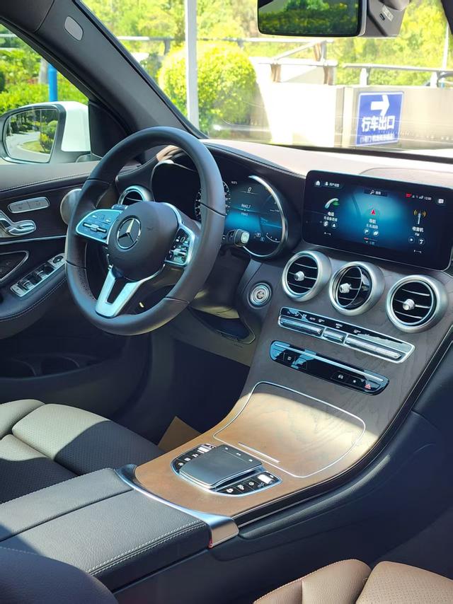 Mercedes-Benz GLC 2022 Facelift GLC 300 L 4MATIC Sport Collector’s Edition – фото 13