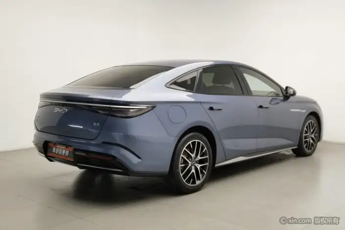 BYD Seal DM 2023 Model DM-i 1.5T 121KM Zunrong Model