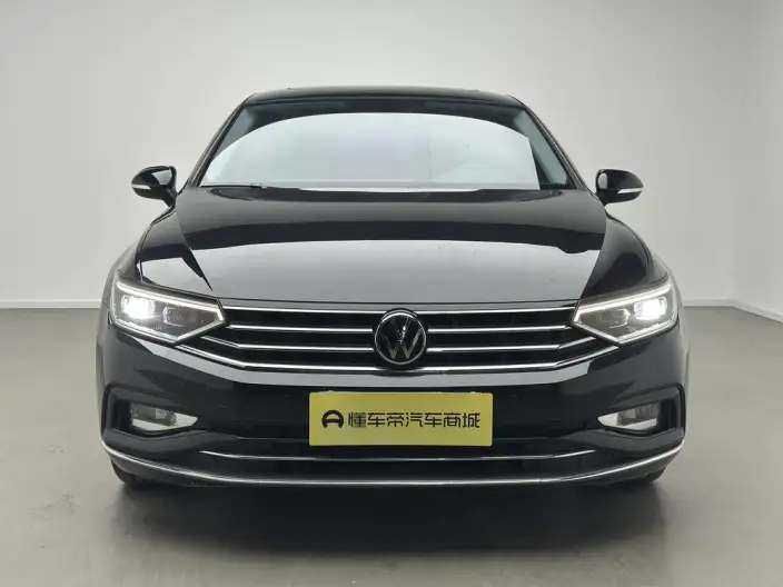Volkswagen Magotan 2020 Model 330TSI DSG Leading Model – фото 2