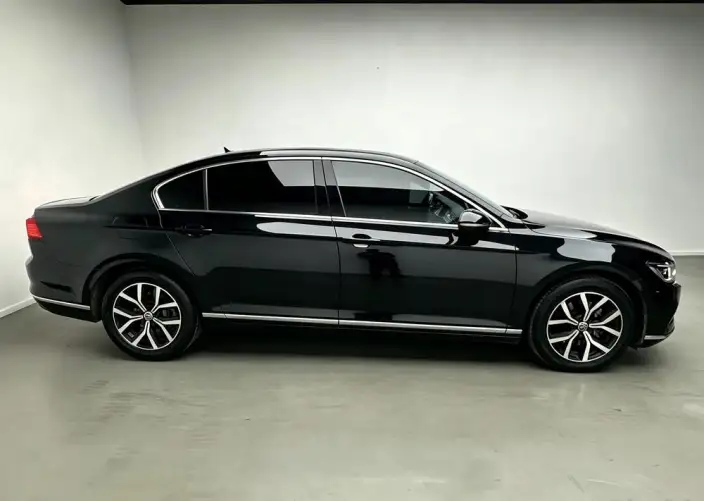 Volkswagen Magotan 2020 Model 330TSI DSG Leading Model – фото 8
