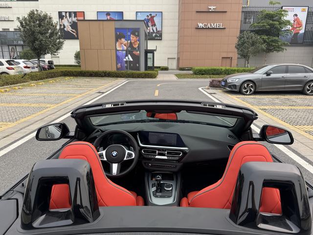 BMW Z4 2023 sDrive 25i M Sport Obsidian Package – фото 15
