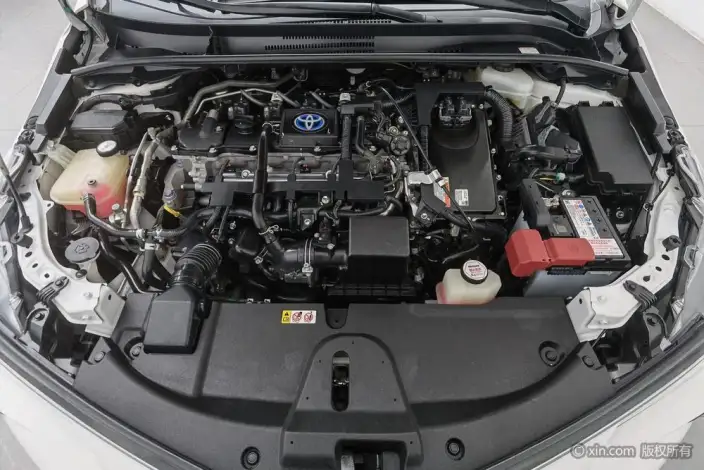 Toyota Corolla 2021 Model Hybrid 1.8L E-CVT Elite Edition – фото 5