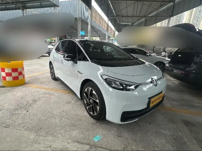 Volkswagen ID.3 2023 Model Pure Smart Edition – фото 2