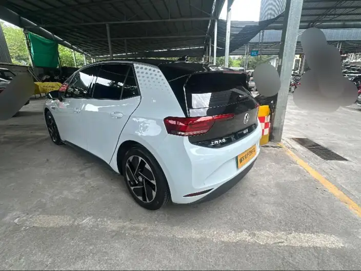 Volkswagen ID.3 2023 Model Pure Smart Edition – фото 3