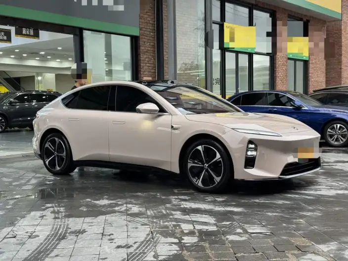 NIO ET5 2025 Model 100kWh