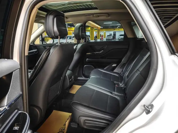 Lincoln Corsair 2023 Model 2.0T 2WD Exclusive Edition – фото 9