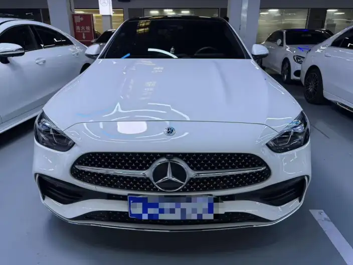 Mercedes-Benz C-Class 2024 Model C 260 L Sports Edition – фото 2