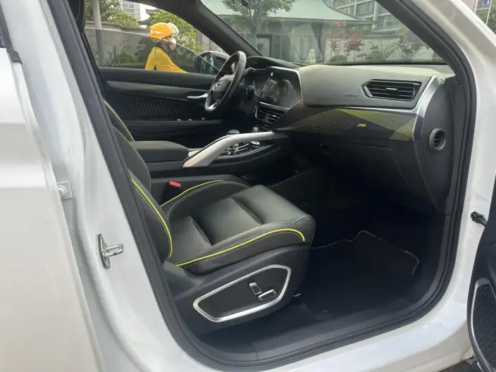 Xingyue S 2021 Model 2.0TD DCT 2WD Lightning Edition – фото 9