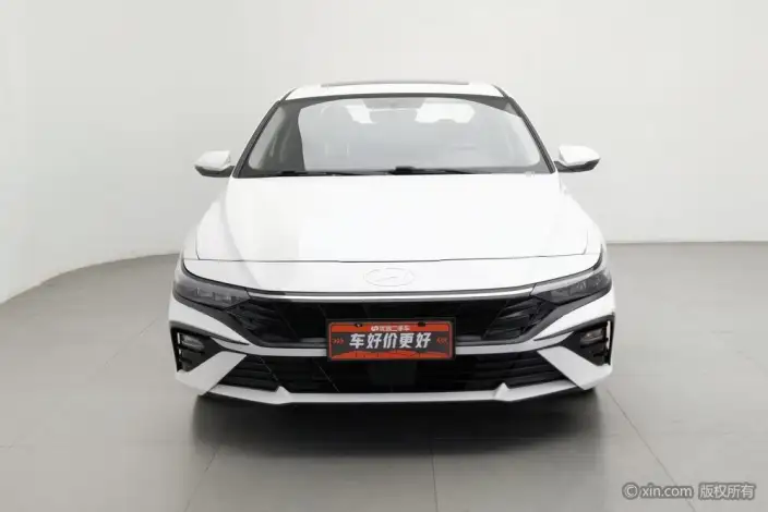 Hyundai Ioniq 2023 Model 1.5L CVT GLX Elite Edition – фото 2