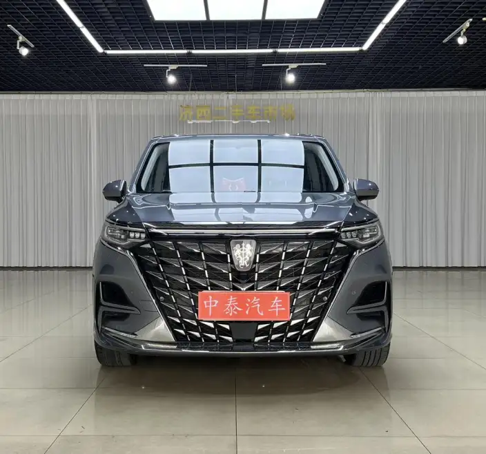 Roewe iMAX8 2023 Model 400TGI Premium Edition – фото 2