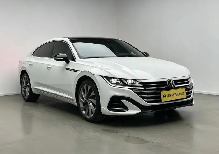 Volkswagen CC 2023 Model 380TSI Eye-catching version – фото 3