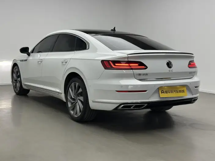 Volkswagen CC 2023 Model 380TSI Eye-catching version – фото 5