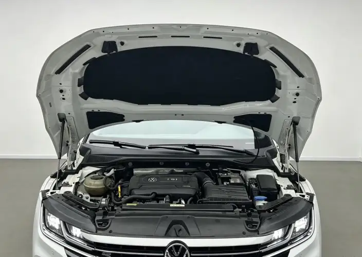 Volkswagen CC 2023 Model 380TSI Eye-catching version – фото 10