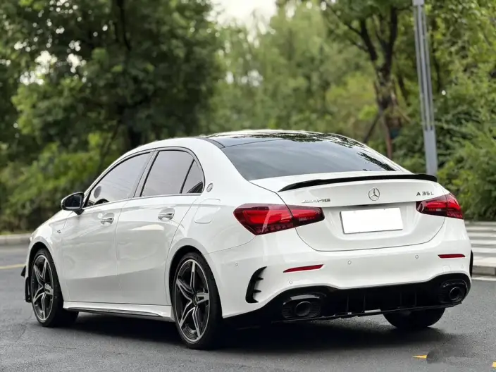 Mercedes-Benz A-Class AMG 2024 Model Facelift AMG A 35 L 4MATIC – фото 4