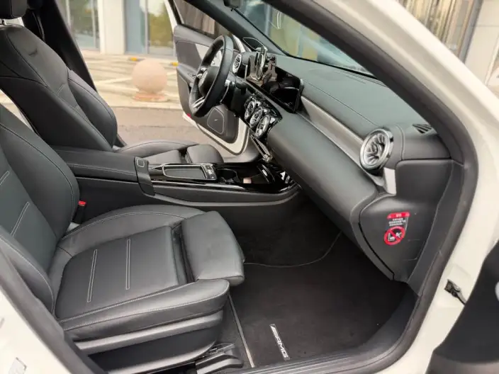 Mercedes-Benz A-Class AMG 2024 Model Facelift AMG A 35 L 4MATIC – фото 7