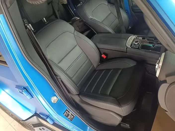 BAIC BJ40 2021 Model 2.3T Automatic 4WD Blade Hero Edition Supreme Model – фото 5