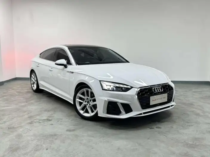 Audi A5 2024 Model Sportback 40 TFSI Fashion Dynamic Model