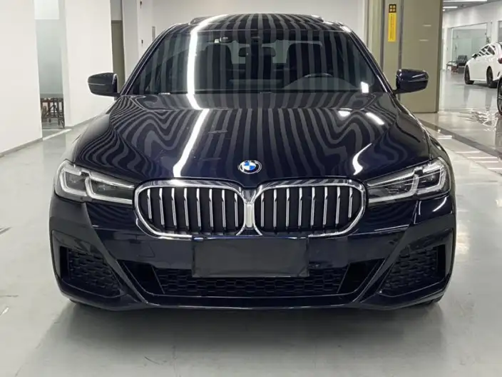 BMW 5 Series 2022 Model 530Li Leading Model M Sports Set – фото 2