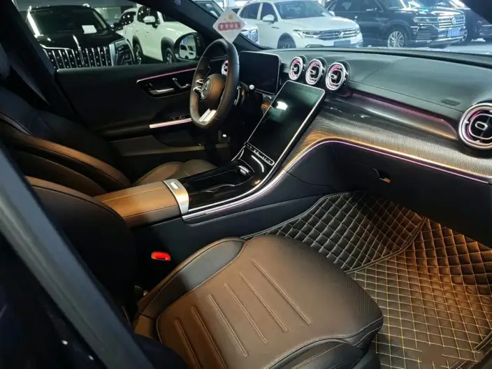 Mercedes-Benz C-Class 2022 Model C 260 L Sports Edition – фото 6