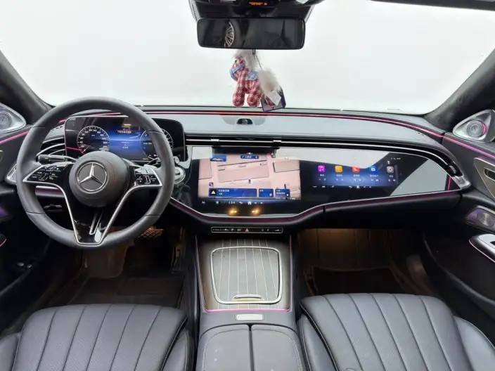 Mercedes-Benz E-Class PHEV 2024 Model E 350 e L sedan – фото 10