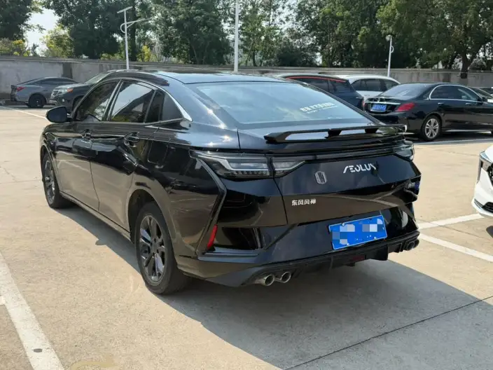 Yixuan 2023 Model Mach Version 1.5L Automatic Chasing the Wind version – фото 4