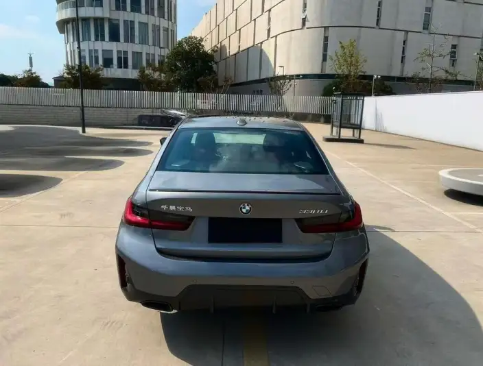 BMW 3 Series 2023 Model 330Li M Sports Night Set – фото 5