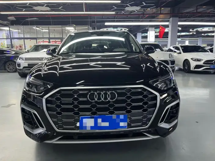 Audi Q5L 2022 Model 40T Luxury Dynamic Model