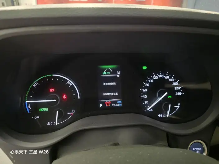 Toyota Sienna 2023 Model Hybrid 2.5L Comfort Edition – фото 8