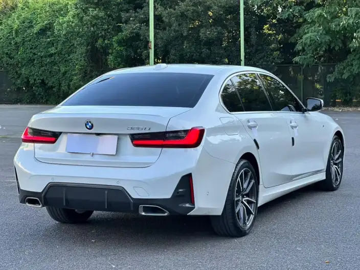 BMW 3 Series 2023 Model 325Li M Sports Set – фото 6