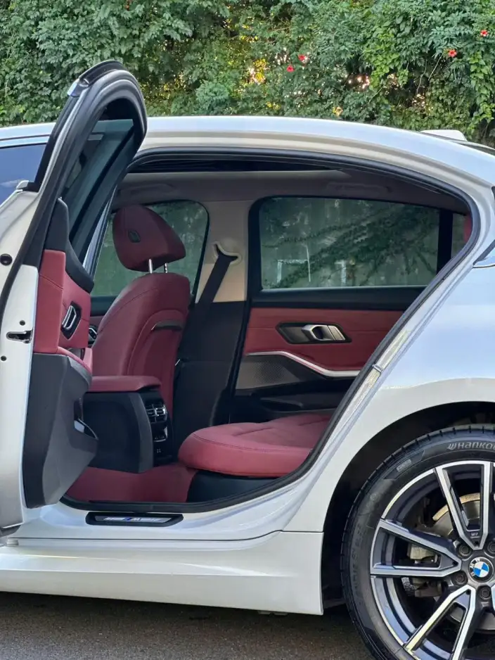 BMW 3 Series 2023 Model 325Li M Sports Set – фото 7
