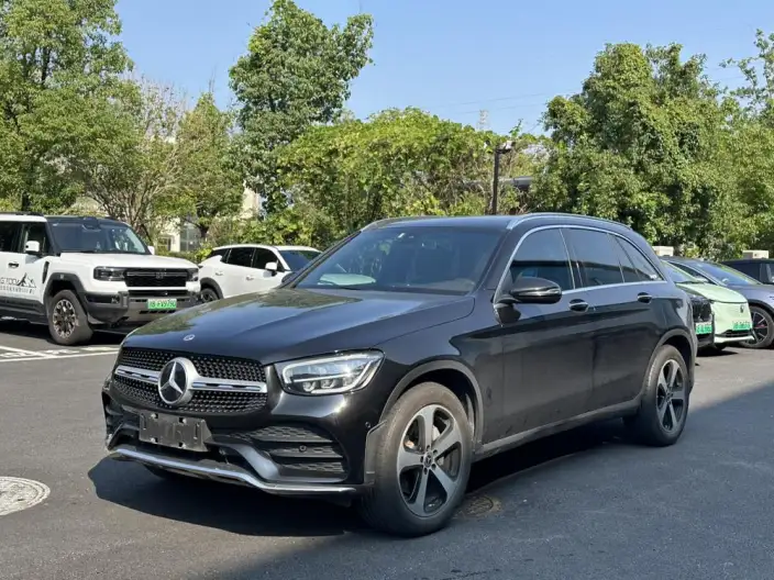 Mercedes-Benz GLC 2022 Model GLC 260 L 4MATIC Dynamic Model – фото 1