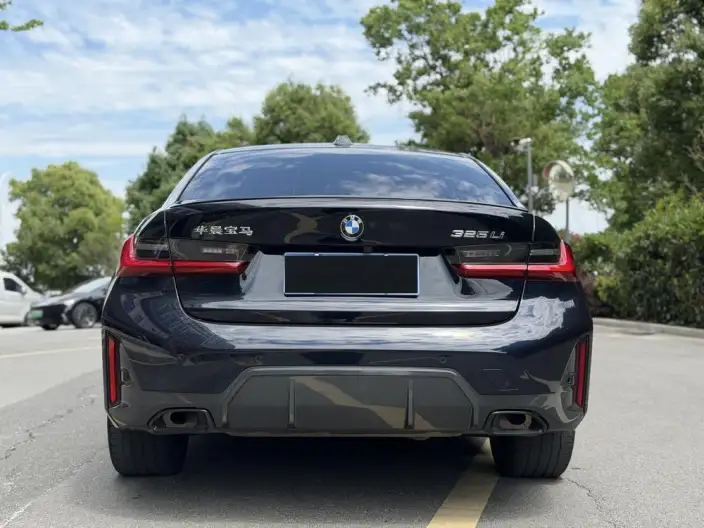 BMW 3 Series 2023 Model 325Li M Sports Night Set – фото 6