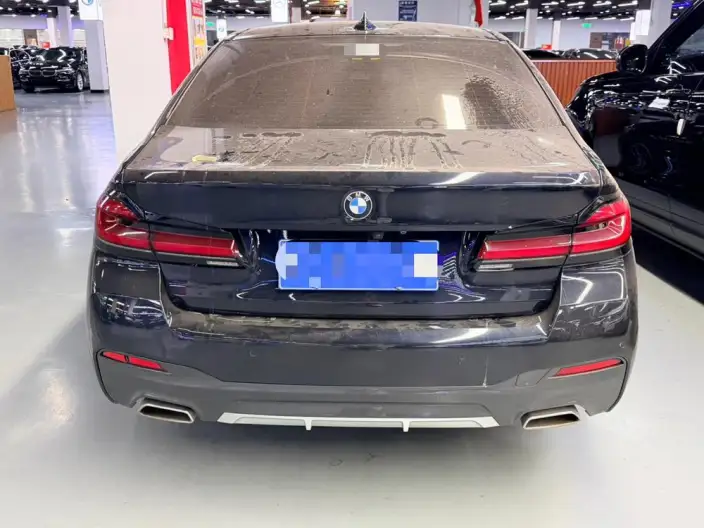 BMW 5 Series 2022 Model 525Li M Sports Set – фото 5