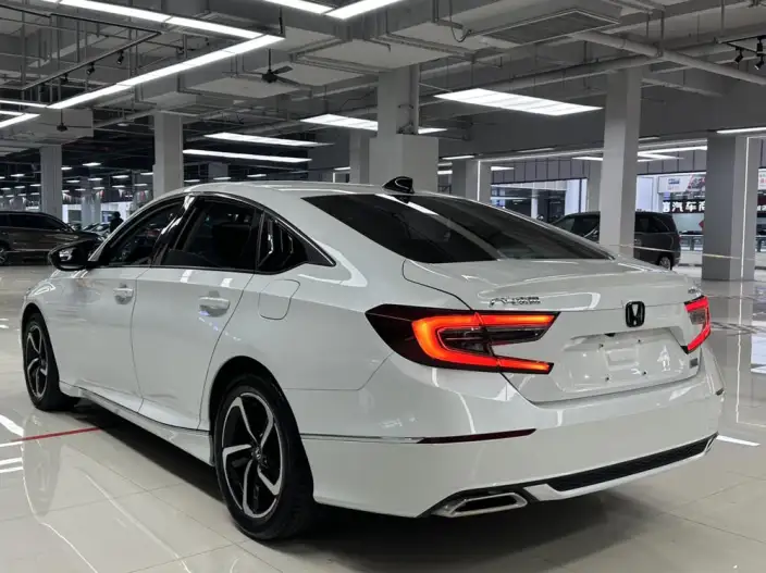 Honda Accord 2022 Model 260TURBO Deluxe Edition