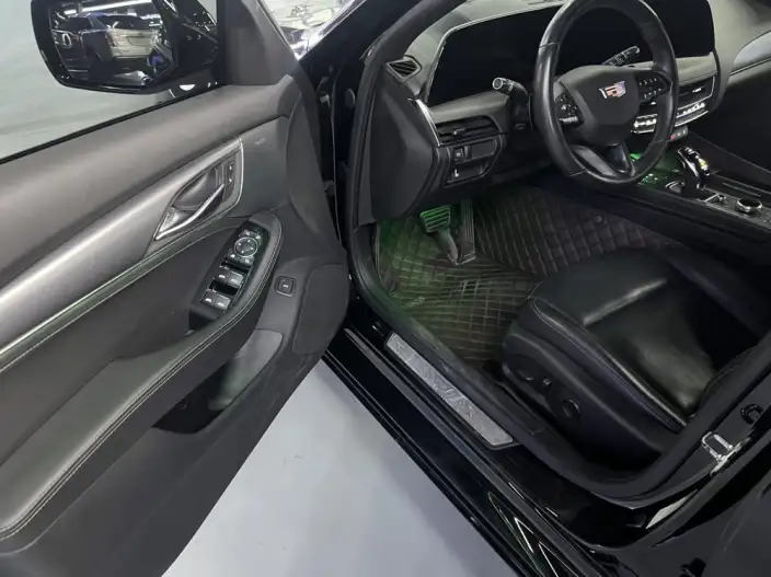 Cadillac CT5 2024 Model 28T Luxury Model Pro – фото 6