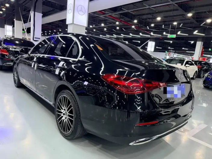 Mercedes-Benz C-Class 2022 Model C 260 L – фото 4