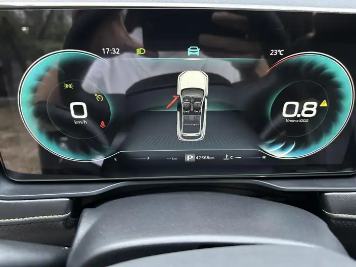 Roewe RX5 2022 Model 330TGI Automatic Guo Trendy Edition – фото 9
