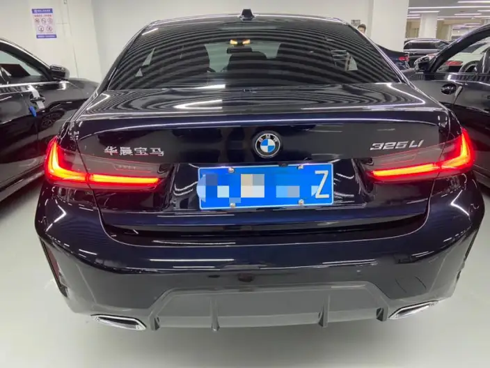 BMW 3 Series 2023 Model 325Li M Sports Night Set – фото 5