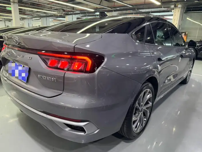 Ford Mondeo 2022 Model EcoBoost 245 Supreme Model – фото 6