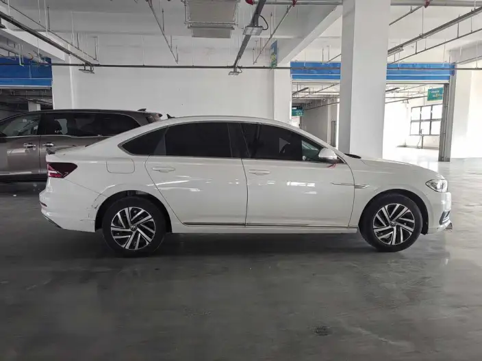 Volkswagen Lavida 2022 Model 1.5L Automatic Comfort Edition – фото 6