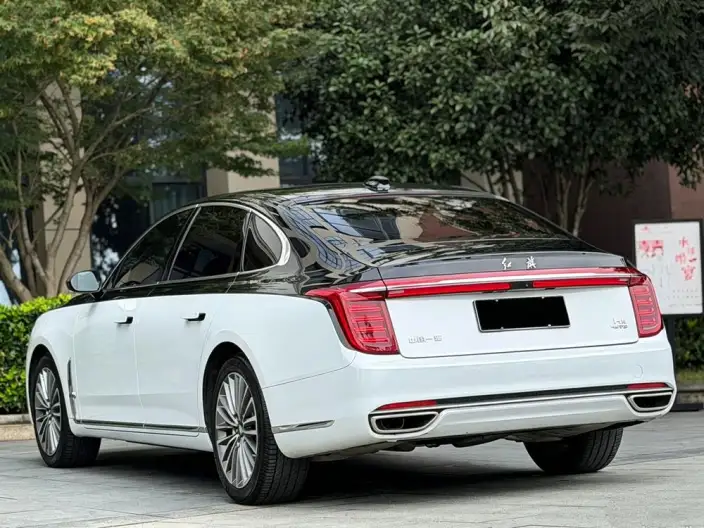 HONGQI H9 2023 Model 2.0T Smart Flag Enjoy Edition